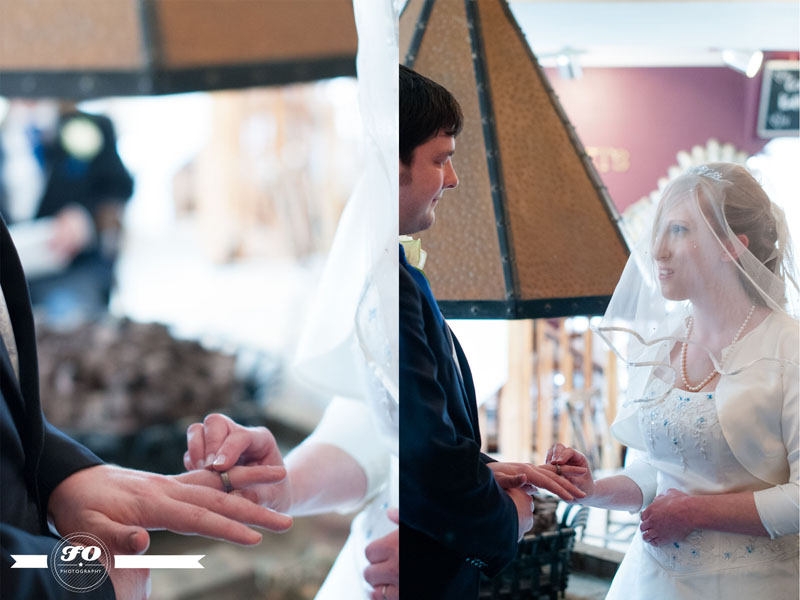 Rustic Romance wedding, coach house brighton, drakes hotel brighton, brighton wedding photographers (62)