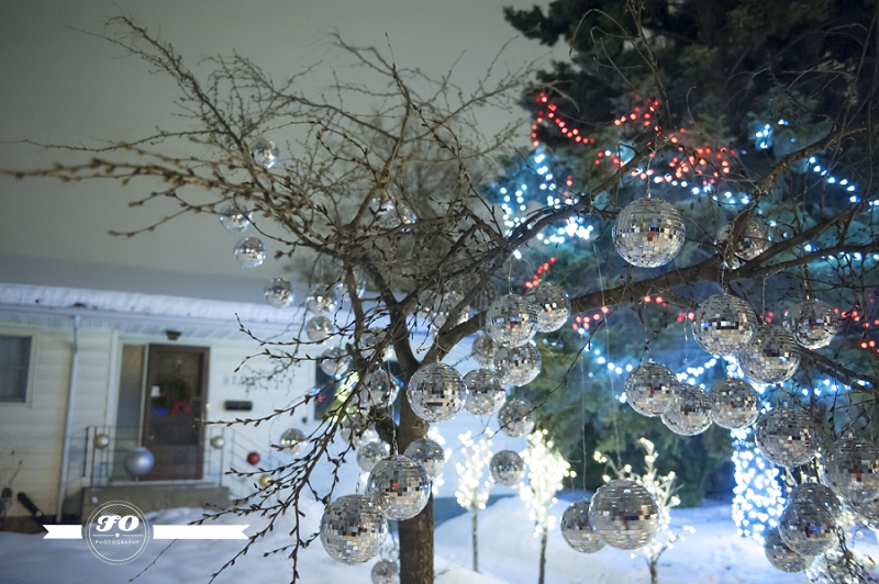 edmonton christmas traditions photographers, candy cane lane edmonton (22)