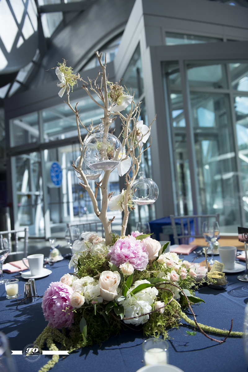 edmonton wedding photographers, tickled floral, finola taylor weddings, art gallery of alberta (8)