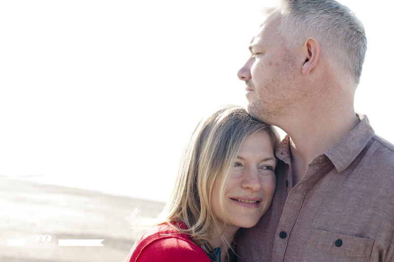 Portrait photographs of married couple, Brighton beach, east sussex (21)