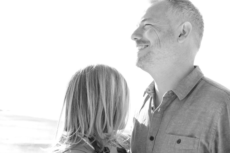 Portrait photographs of married couple, Brighton beach, east sussex (22)