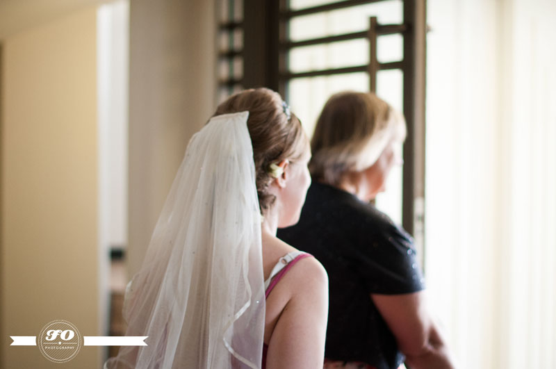 Rustic Romance wedding, coach house brighton, drakes hotel brighton, brighton wedding photographers (18)