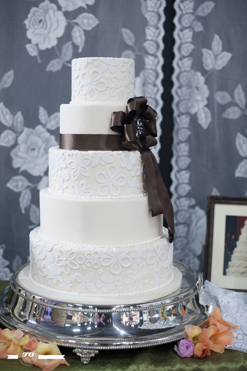 Bridal fantasy edmonton 2013, the art of cake