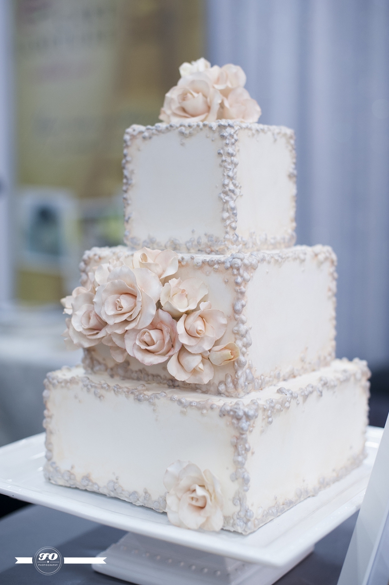 Bridal fantasy edmonton 2013, cake couture - edible art