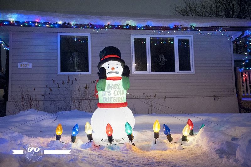edmonton christmas traditions photographers, candy cane lane edmonton (18)