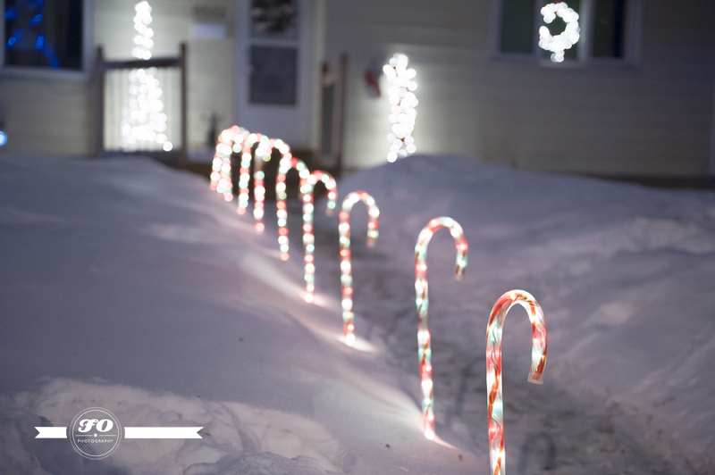 edmonton christmas traditions photographers, candy cane lane edmonton (6)