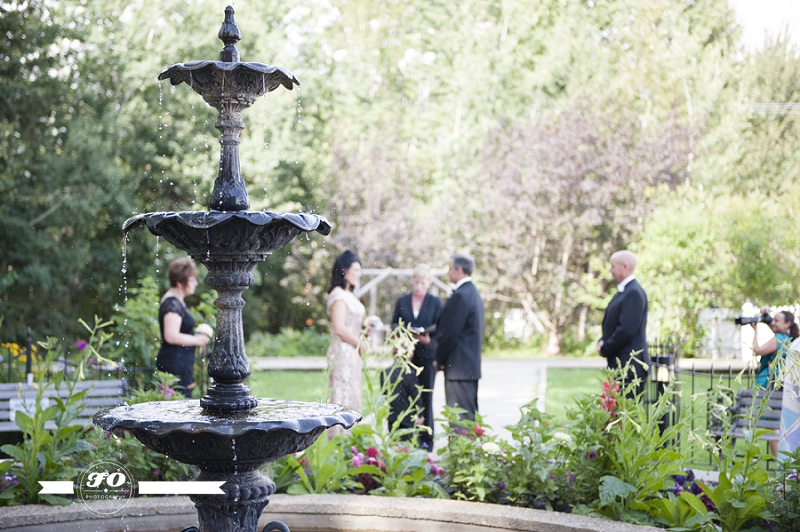 edmonton wedding photographers, fort edmonton park wedding photographers, gold tadashi shoji wedding dress (25)