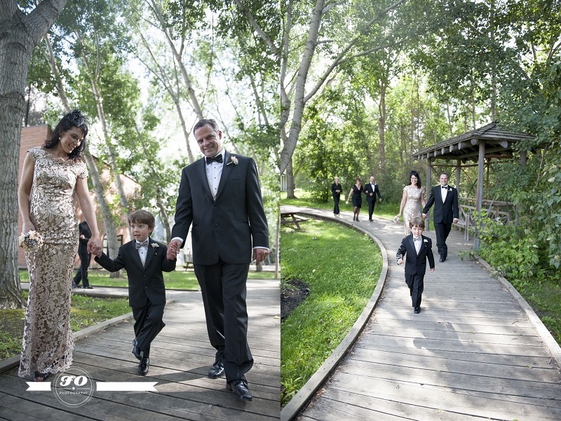 edmonton wedding photographers, fort edmonton park wedding photographers, gold tadashi shoji wedding dress (21)