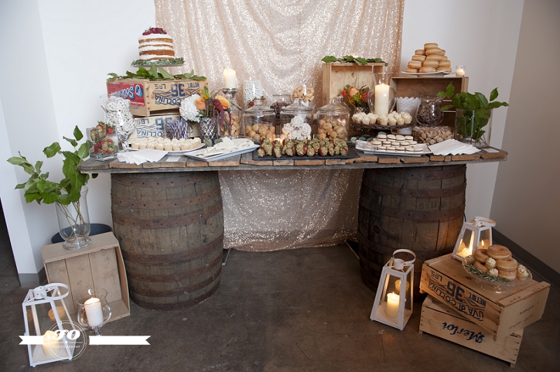 fophotography, edmonton wedding photographers, edmonton event photographers, d'elle event and design, culina family, iconoclast koffiehuis, tickled floral (25)