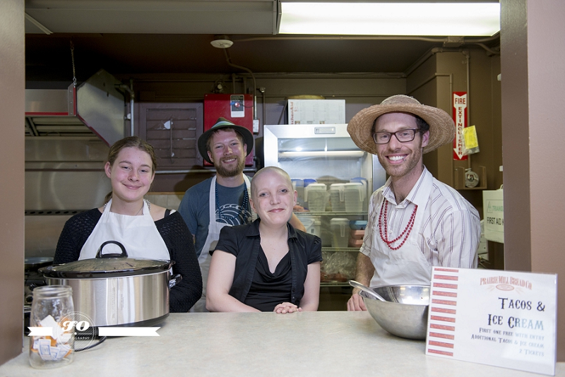 edmonton event photographers, alberta world fit for children, vintage carnival, sunday funday, the misery mountain boys, Justine Ann Vandergrift, Dennis Bouwman. (30)