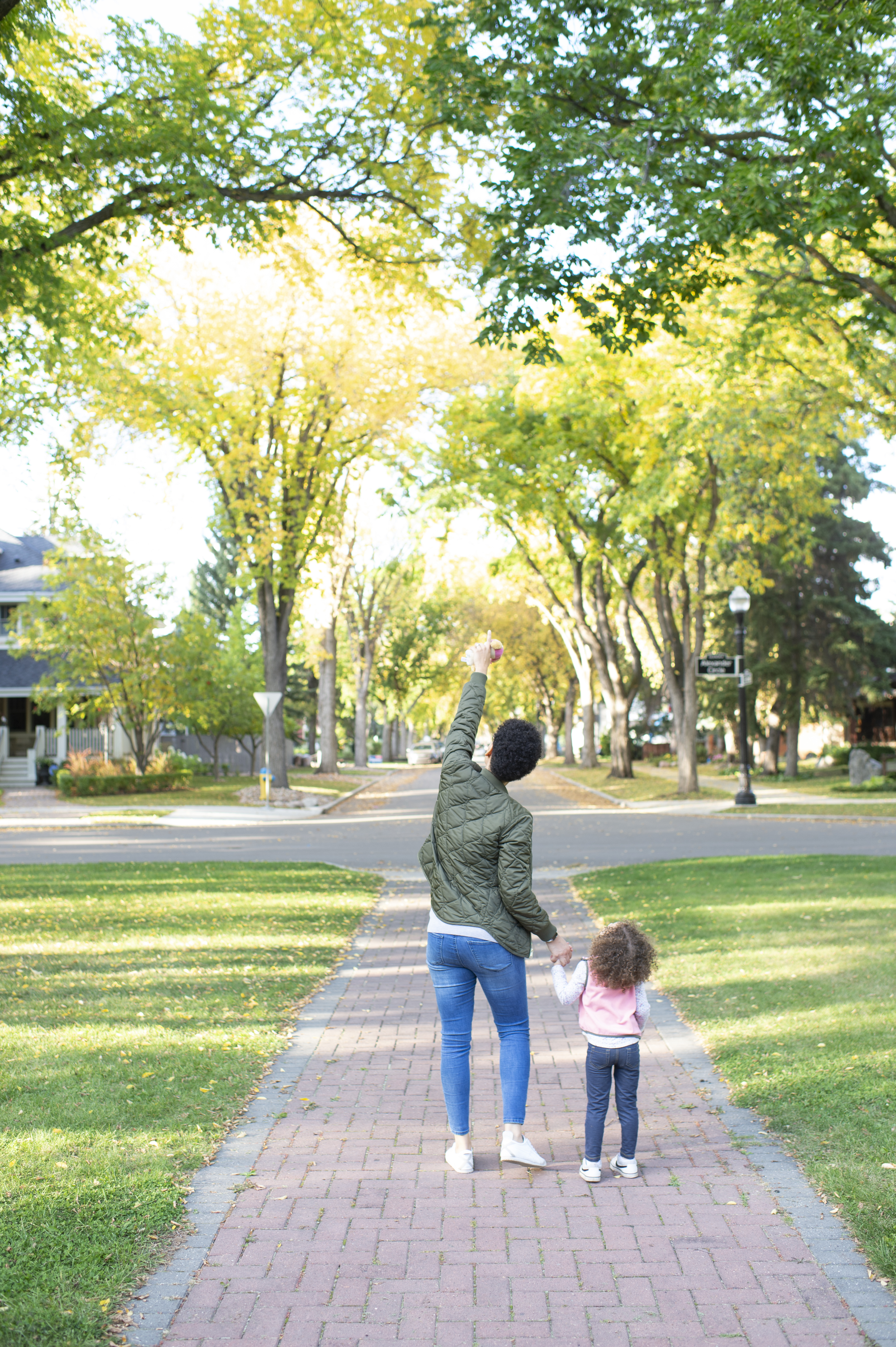 alexander circle mom amd daughter portraits, edmonton portrait photographer, images by FO Photography (4)