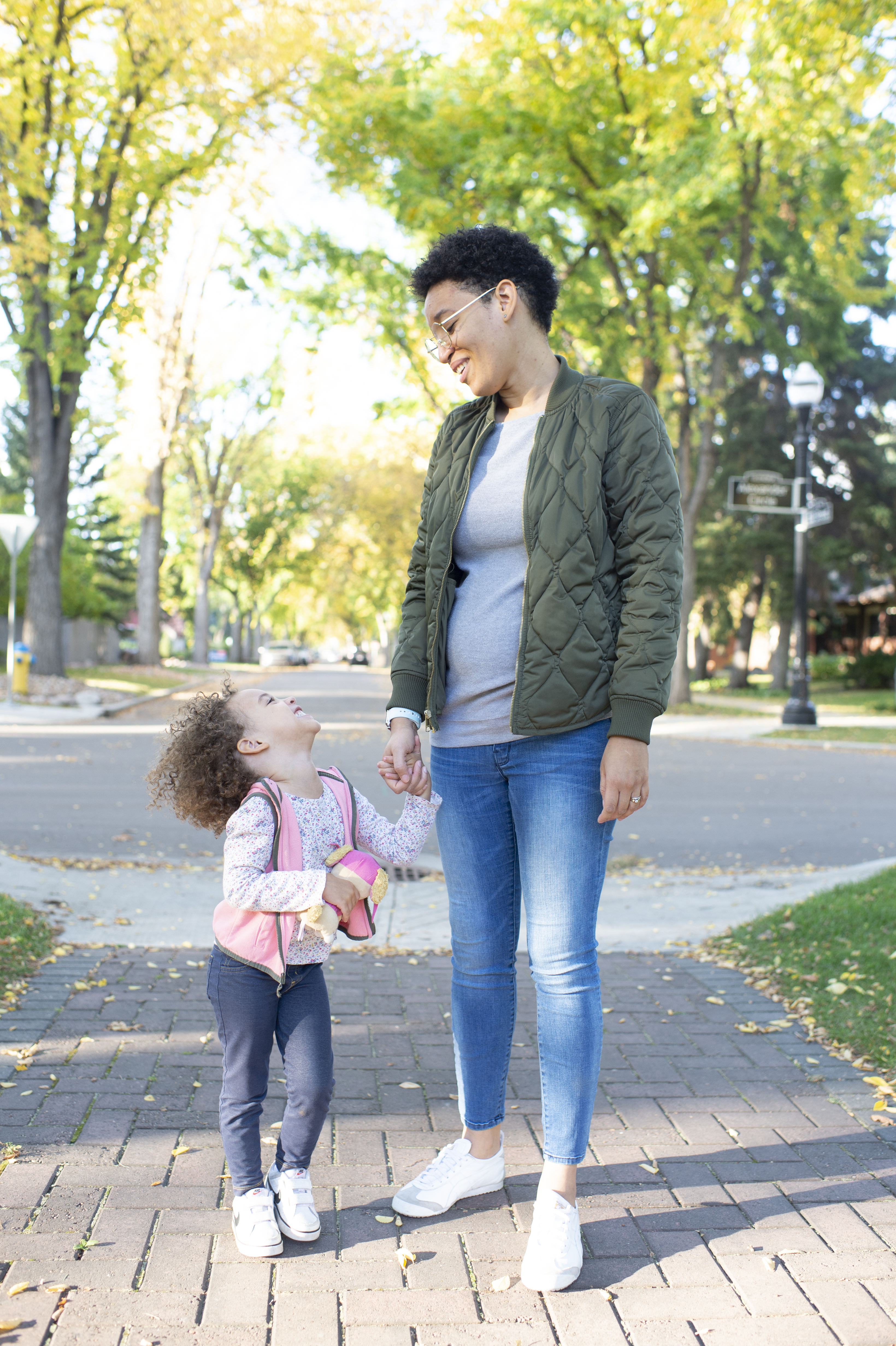 alexander circle mom amd daughter portraits, edmonton portrait photographer, images by FO Photography (3)