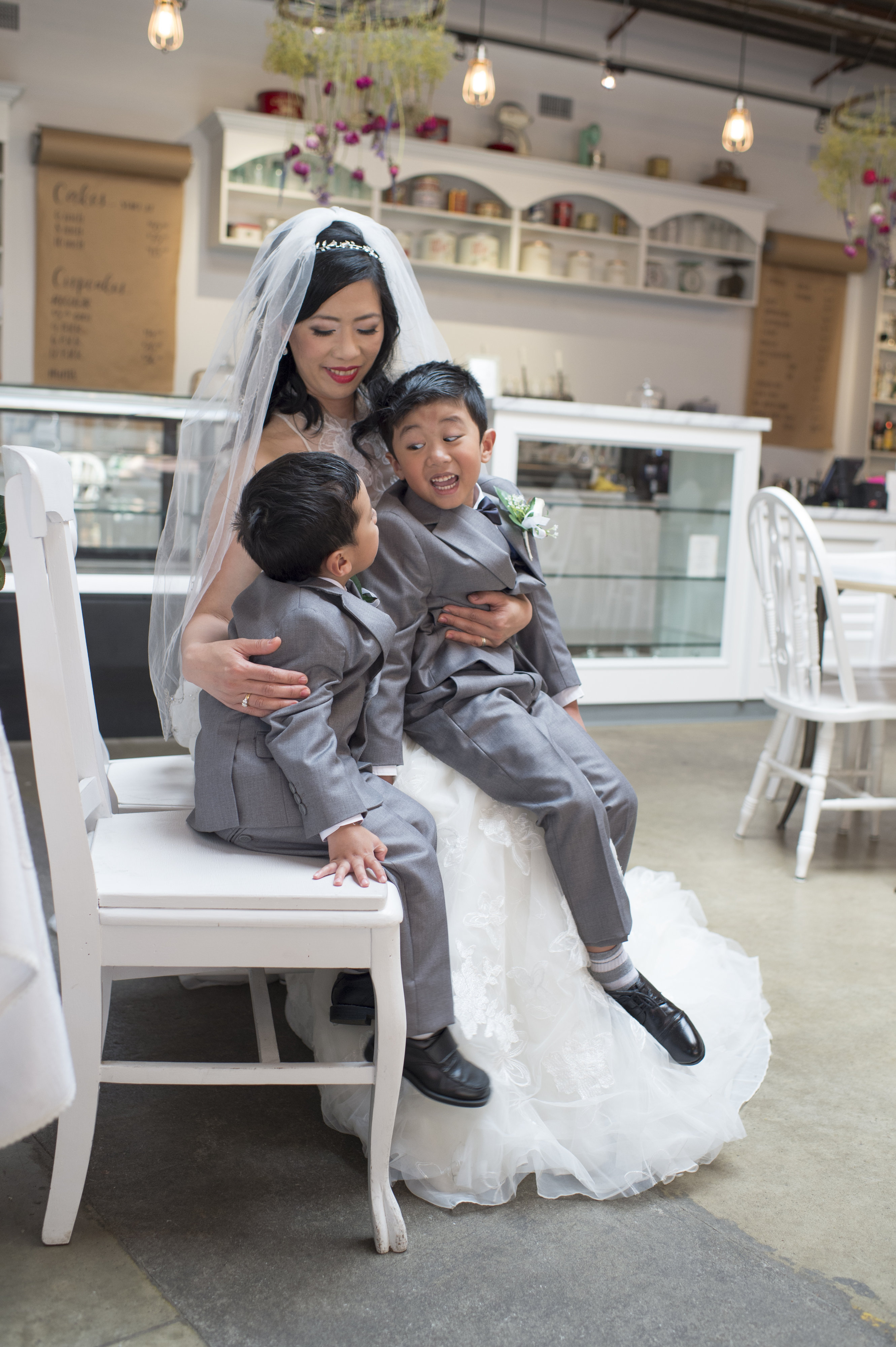 15-year wedding anniversary portraits taken at the art of cake edmonton. images by fo photography. makeup by Blushed Beaute (6)