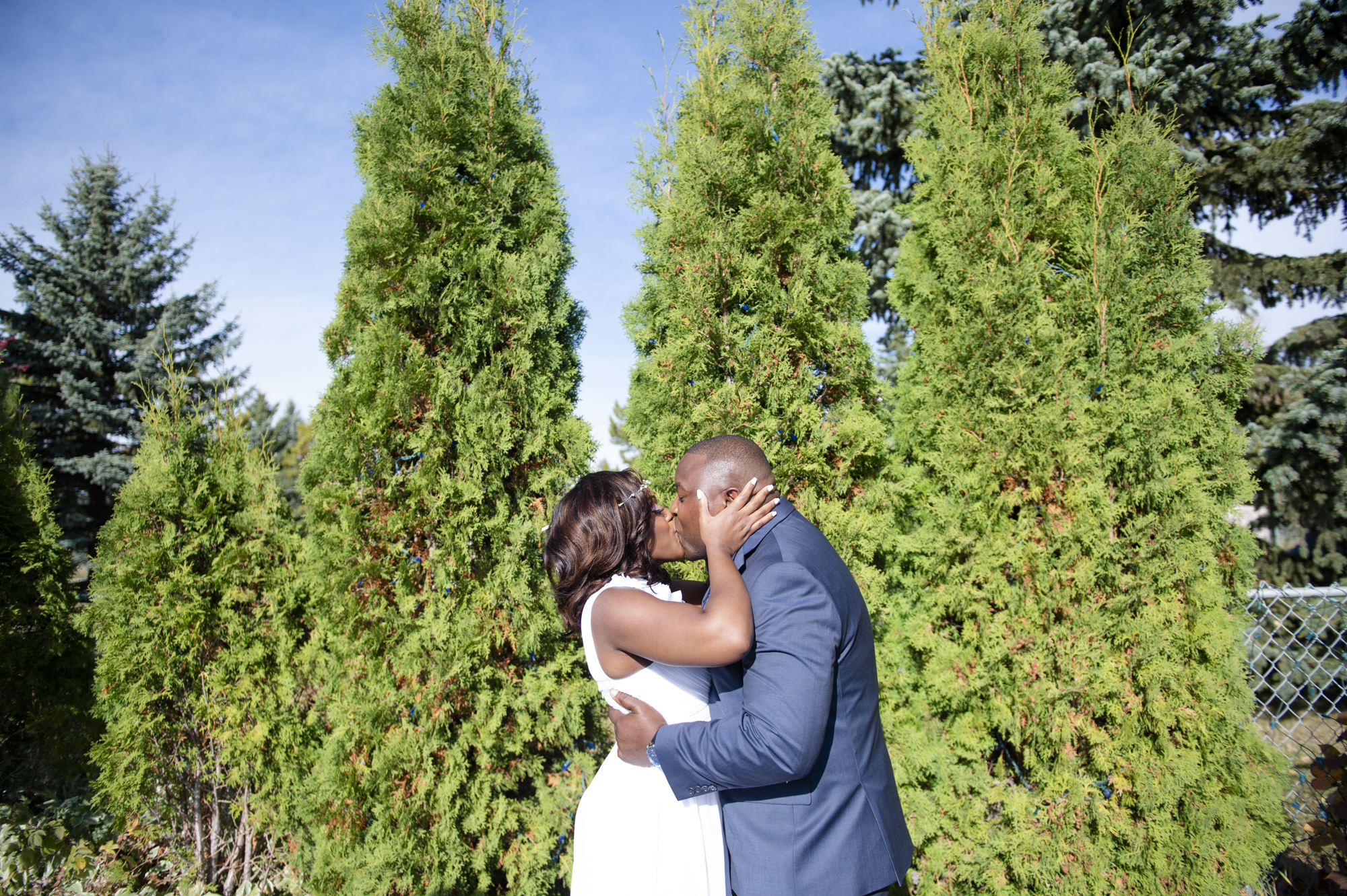 Edmonton fall outdoor wedding