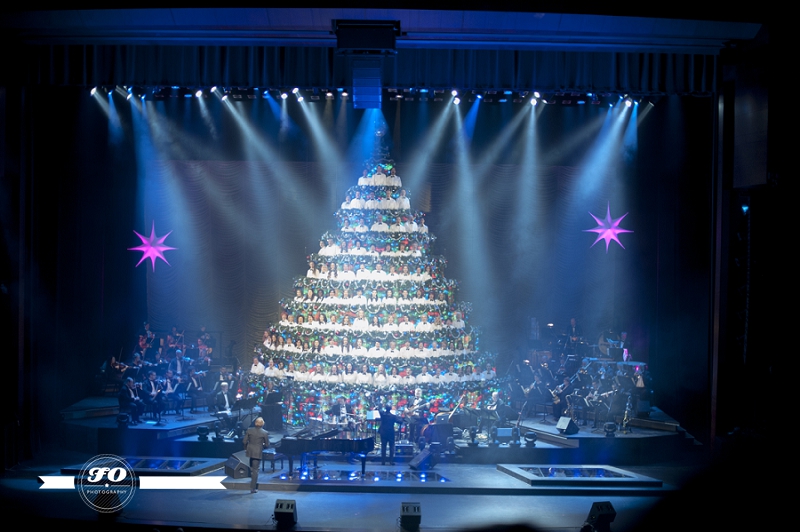 Edmonton Singing Christmas Tree | Northern Alberta Jubilee Auditorium