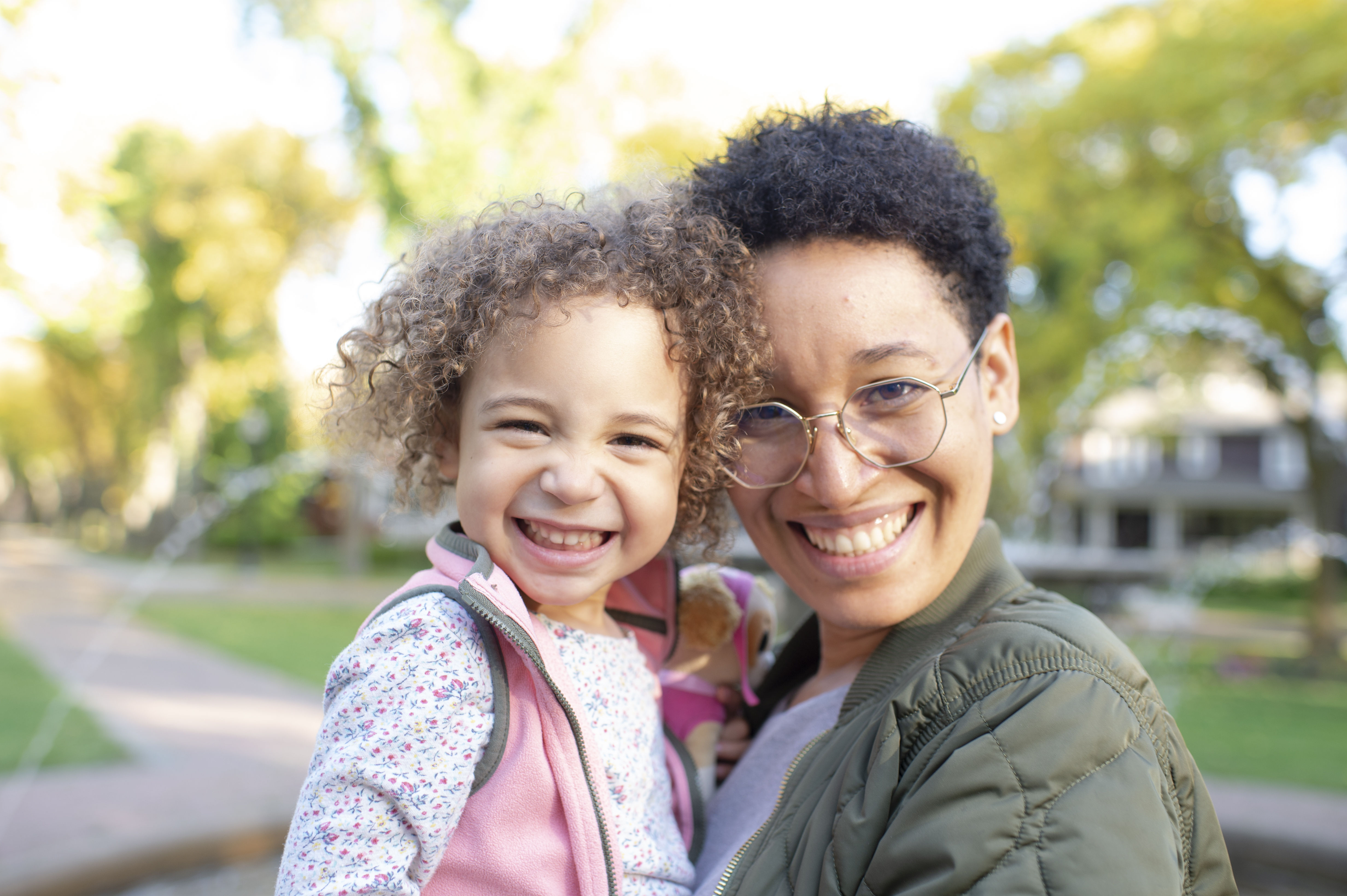 Alexander Circle Glenora Mom & Daughter portraits