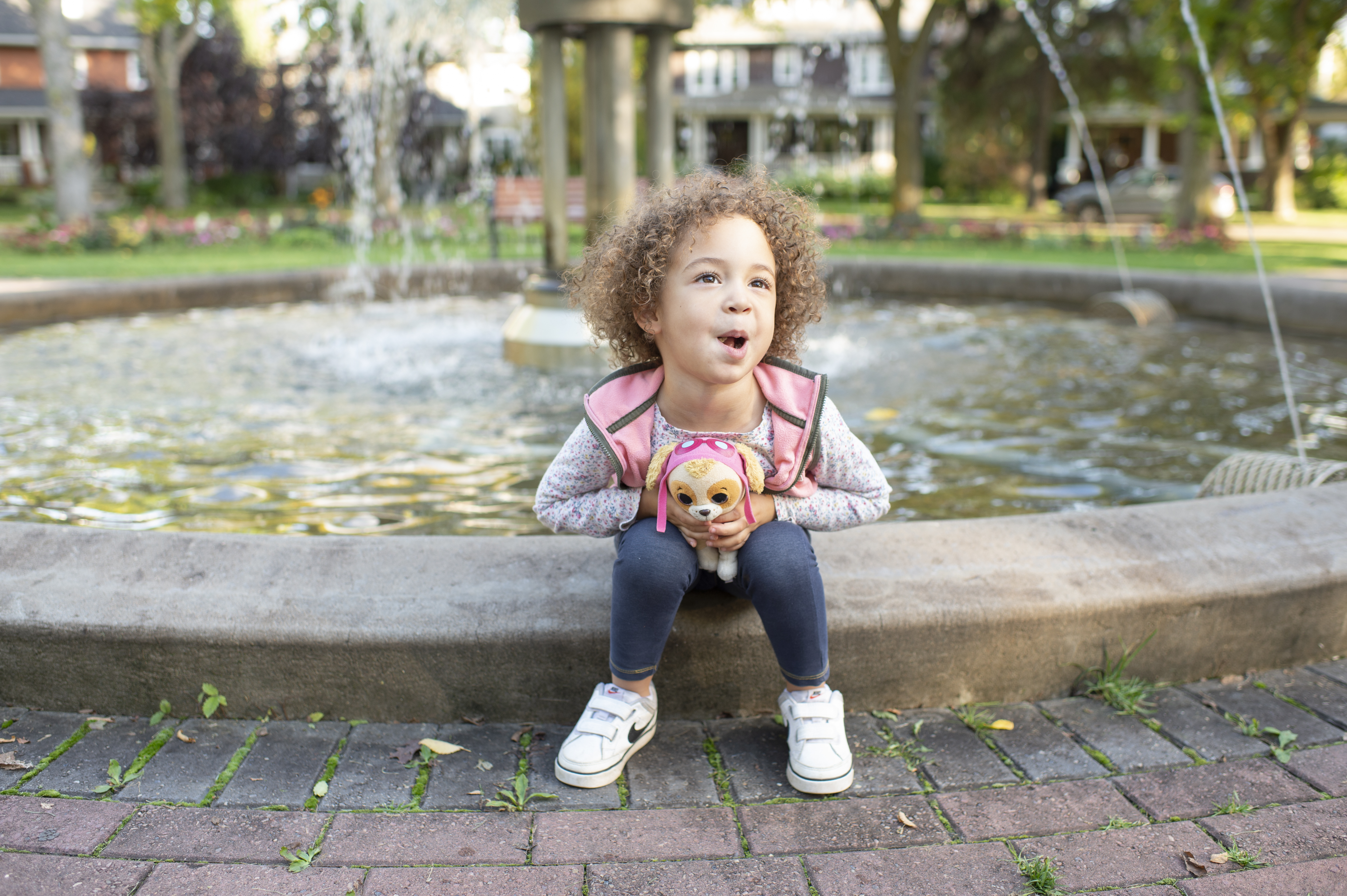 alexander circle mom amd daughter portraits, edmonton portrait photographer, images by FO Photography (5)