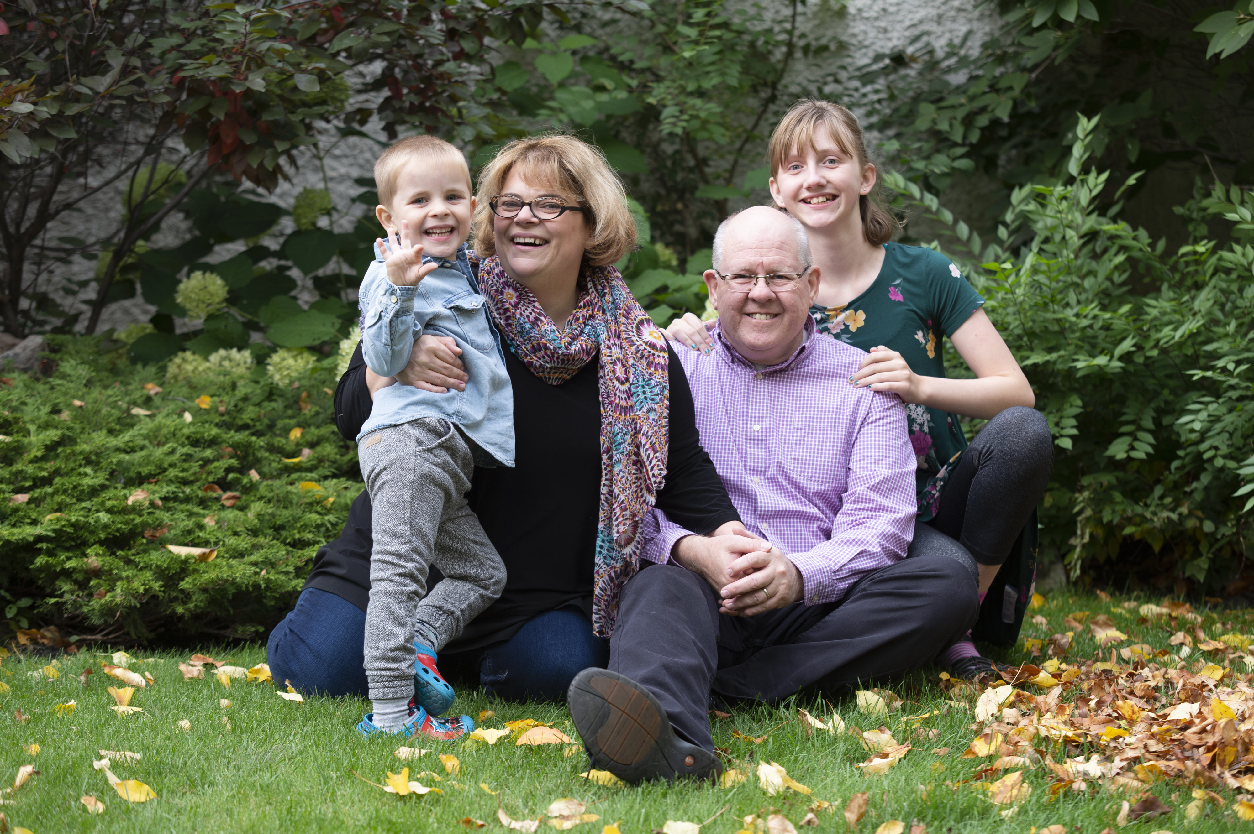 Christ Church Edmonton Fall Family Portraits
